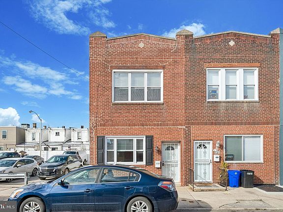 2nd image of 2729 Reed St