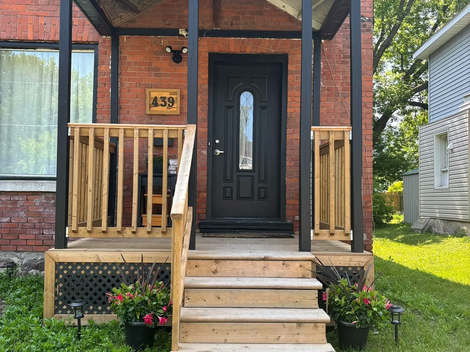 4 bed, $2,850 — Photo 3