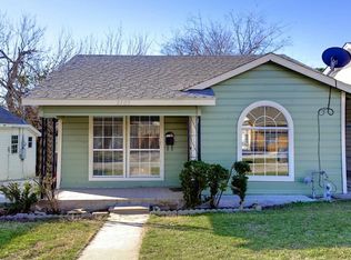 2103 Harrison Ave, Fort Worth, TX 76110