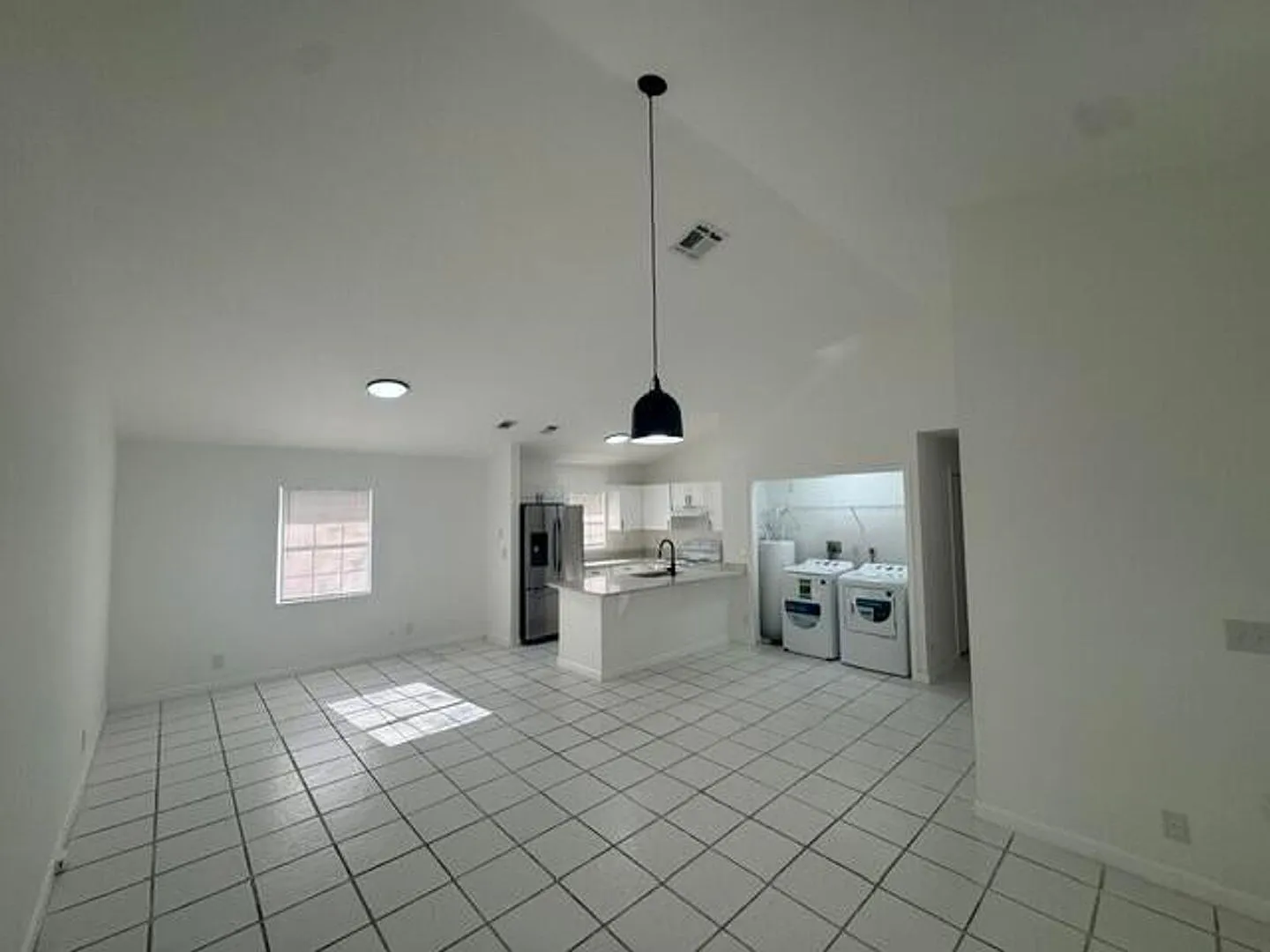 1046 Goldenrod 1048, Wellington, Fl 33414 - 8530 — Photo 2