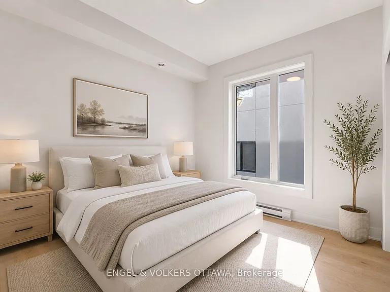 655 Donat St N #8 — Photo 8