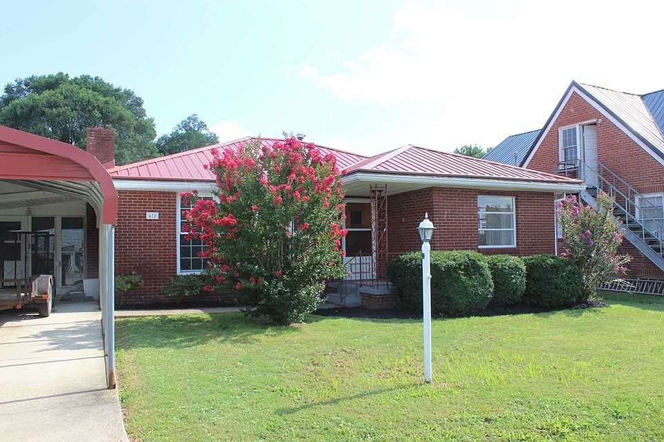 1st image of 472 Dewey Ave