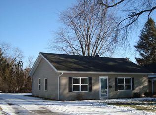 1107 N Academy St, Galesburg, IL 61401