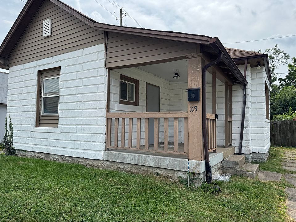 1st image of 119 W 39th St