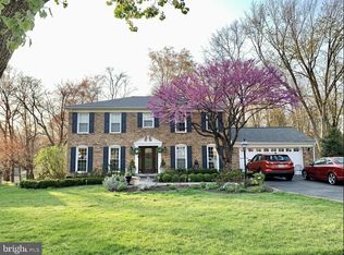 2224 Abbotsford Dr, Vienna, VA 22181