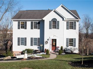2628 Chalet Ln, South Park, PA 15129