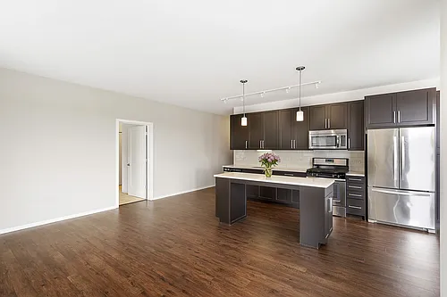 Courthouse Square Apartments Photo 1