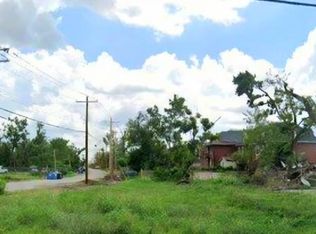 916 Clarendon Ave, Saint Louis, MO 63108