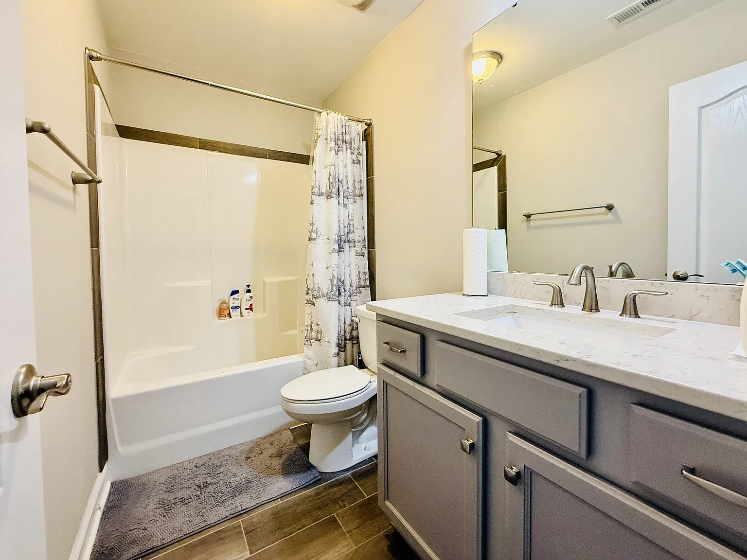 15313 Altomonte Avenue - 1 — Photo 4