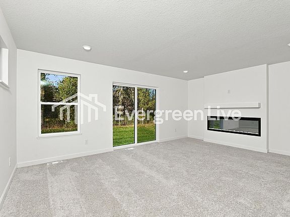 4th image of 701 152nd Ln NW