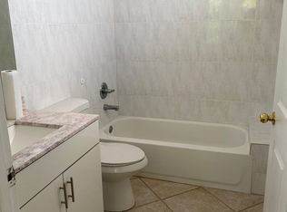 2175 NW 2nd St, Miami, FL 33125