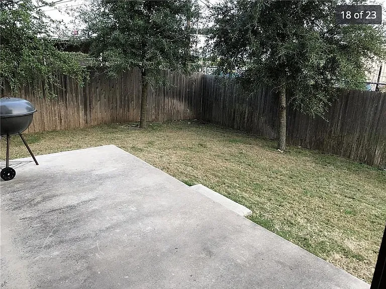 10501 Luke Ct — Photo 19