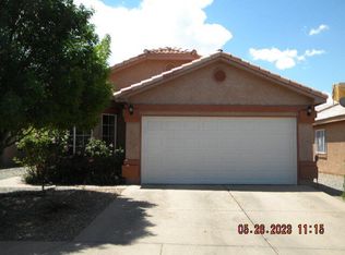 7640 Via Cometa SW, Albuquerque, NM 87121