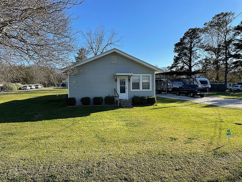 1st image of 58075 Homestead Dr