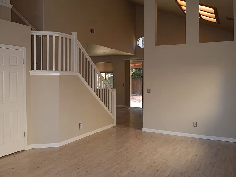 1608 Poppy Cir — Photo 15