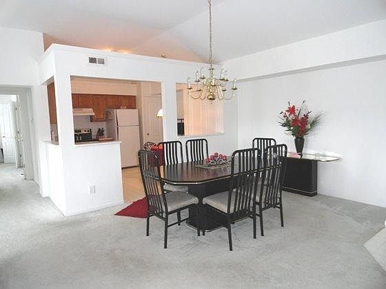 4th image of 9943 Shorewood Ln Unit H