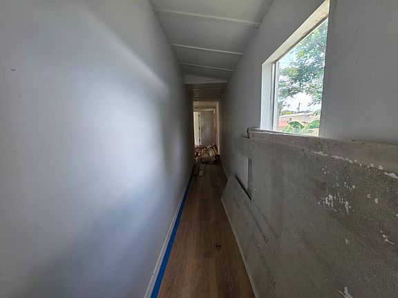 4th image of 1200 N Davis Ave #19