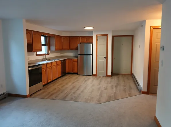 (undisclosed Address), Rochester, NH 03867