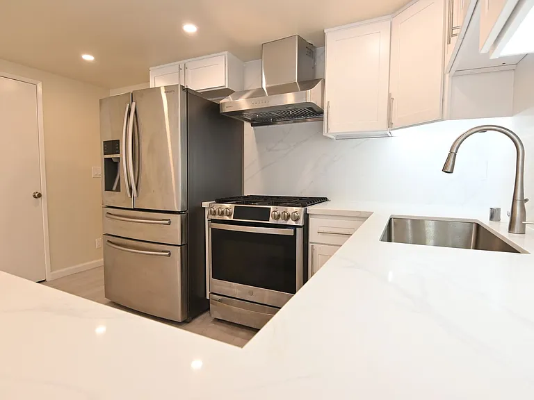 1759 Stokes Street — Photo 3