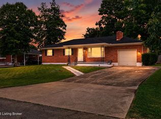 3237 Greendale Dr, Louisville, KY 40216