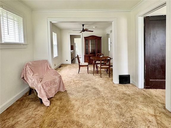 5th image of 6401 E 8th St