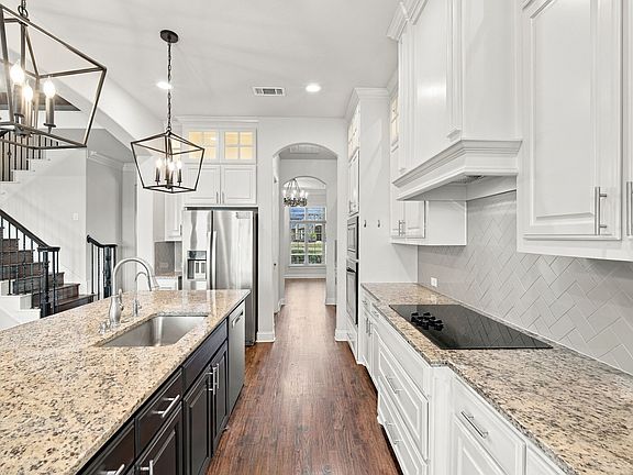 3rd image of 5620 Limestone Ln