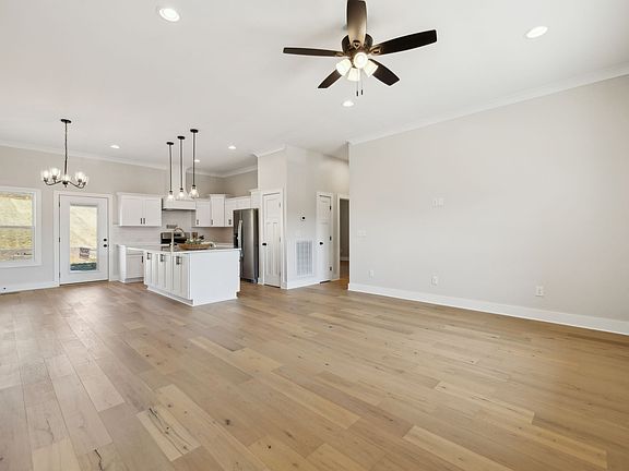 5th image of 124 Casey St Lot 28