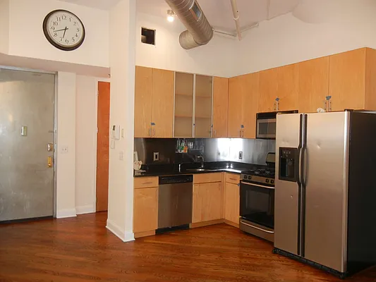 Rented by Brooklyn Heights Real Estate Inc | media 6