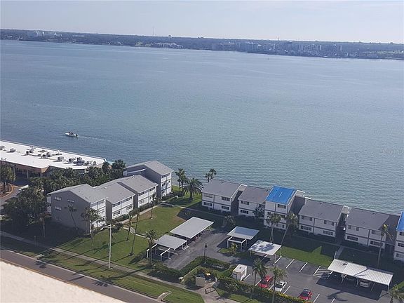 4th image of 1301 Gulf Blvd APT 101