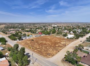 40th St E #T4, Palmdale, CA 93550