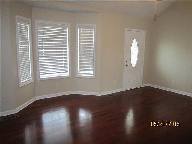 2nd image of 3528 Clearwater Dr