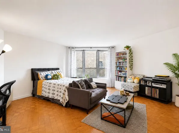 224 W Rittenhouse Sq #904, Philadelphia, PA 19103