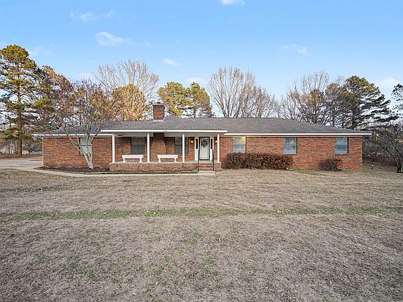 2nd image of 632 Cullum Rd