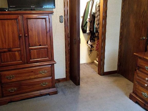 3rd image of 15222 Lavergne Ave