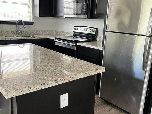 2nd image of 2812 Sabercat Ave APT 4