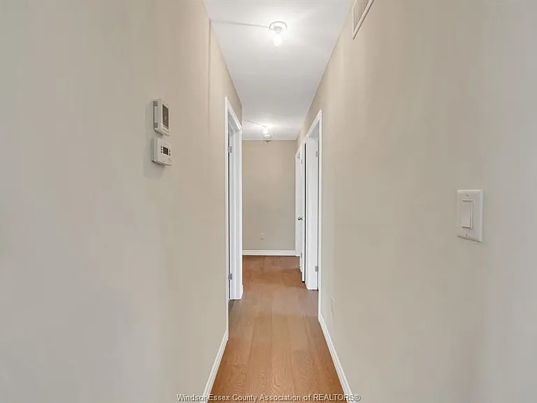 397 Hemlock Ln #MAIN — Photo 6