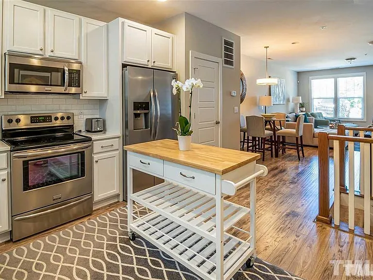 2800 Bedford Green Dr #106 — Photo 10