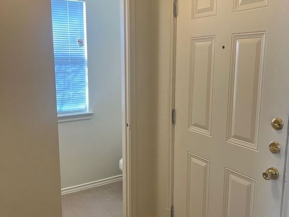 4th image of 1105 Christopher Ave APT B