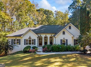 2130 Keeneland Dr, Bogart, GA 30622