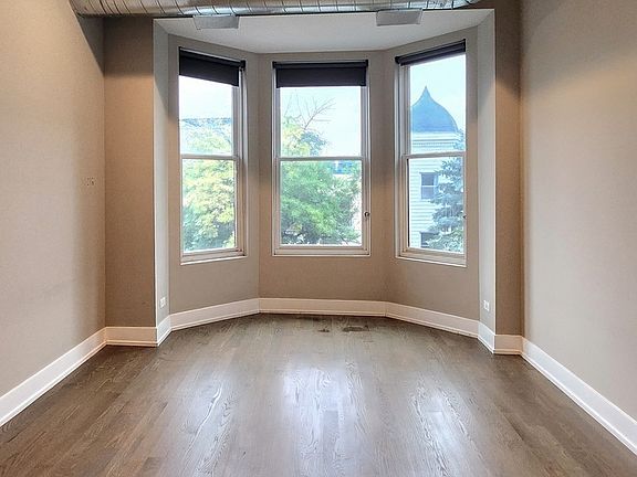 2nd image of 837 N Wolcott Ave APT 3F