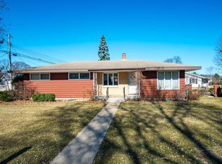2821 Blackhawk Pl, La Crosse, WI 54601