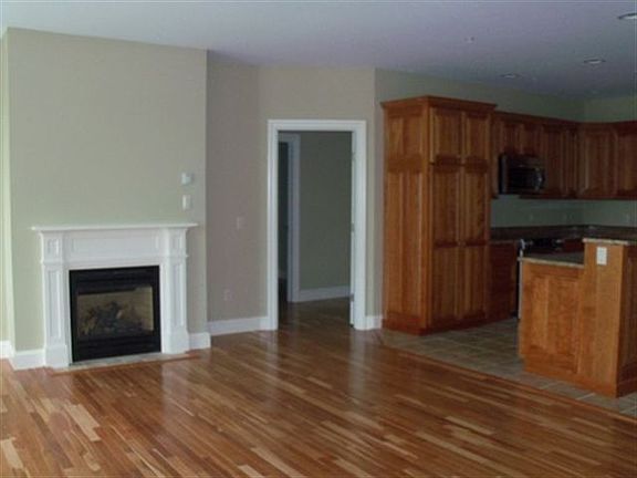 4th image of 1 Main St Suite 205