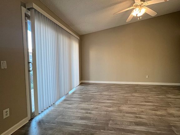 5th image of 7956 Orchard Woods Cir