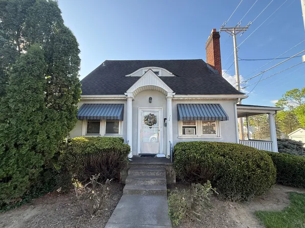 758 S High St, Harrisonburg, VA 22801