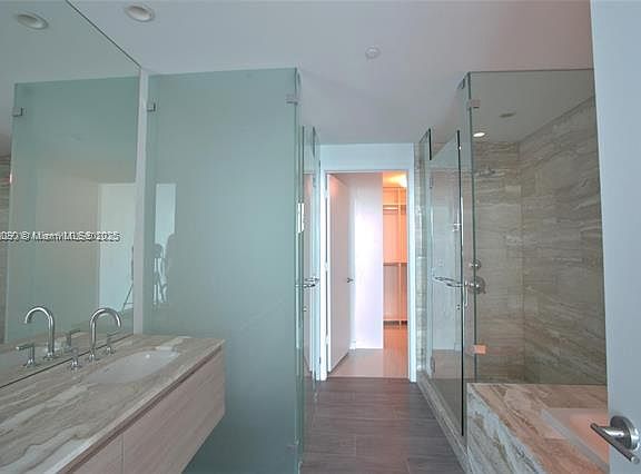 4th image of 2900 NE 7th Ave Unit 3103