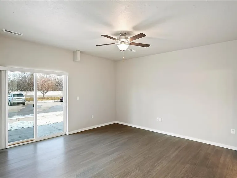 White Hawk Townhomes — Photo 46