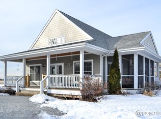 94 Diamond Point Ln, New Buffalo, MI 49117