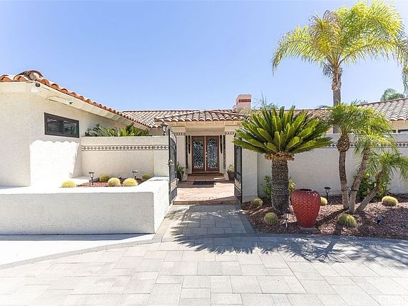 3rd image of 43350 San Fermin Pl