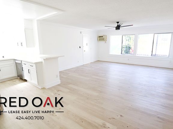 2nd image of 1051 N Gardner St #5