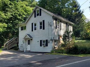 17 Main St, Bloomington, NY 12411